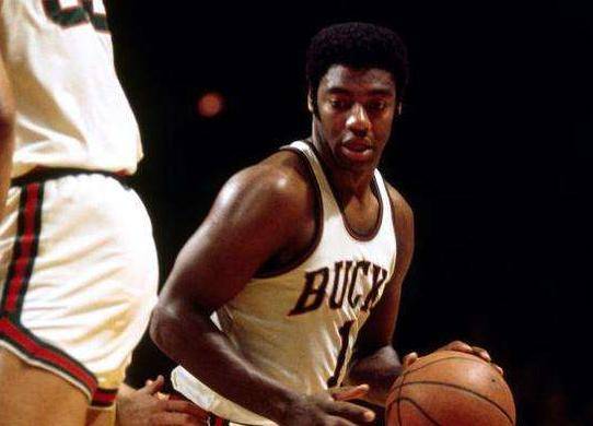 球队将继续 球队将继续